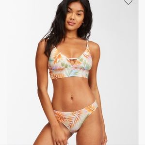 Stylish active bikini top and bottom brand new